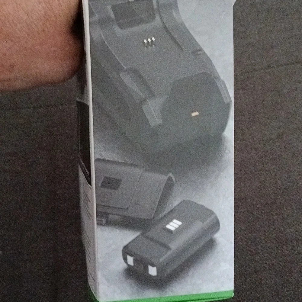 Charging stand for Xbox NIB